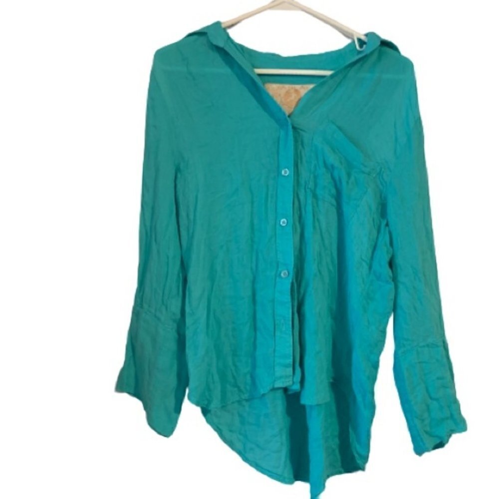 Bella Dahl Anthropologie Aquamarine Button Shirt